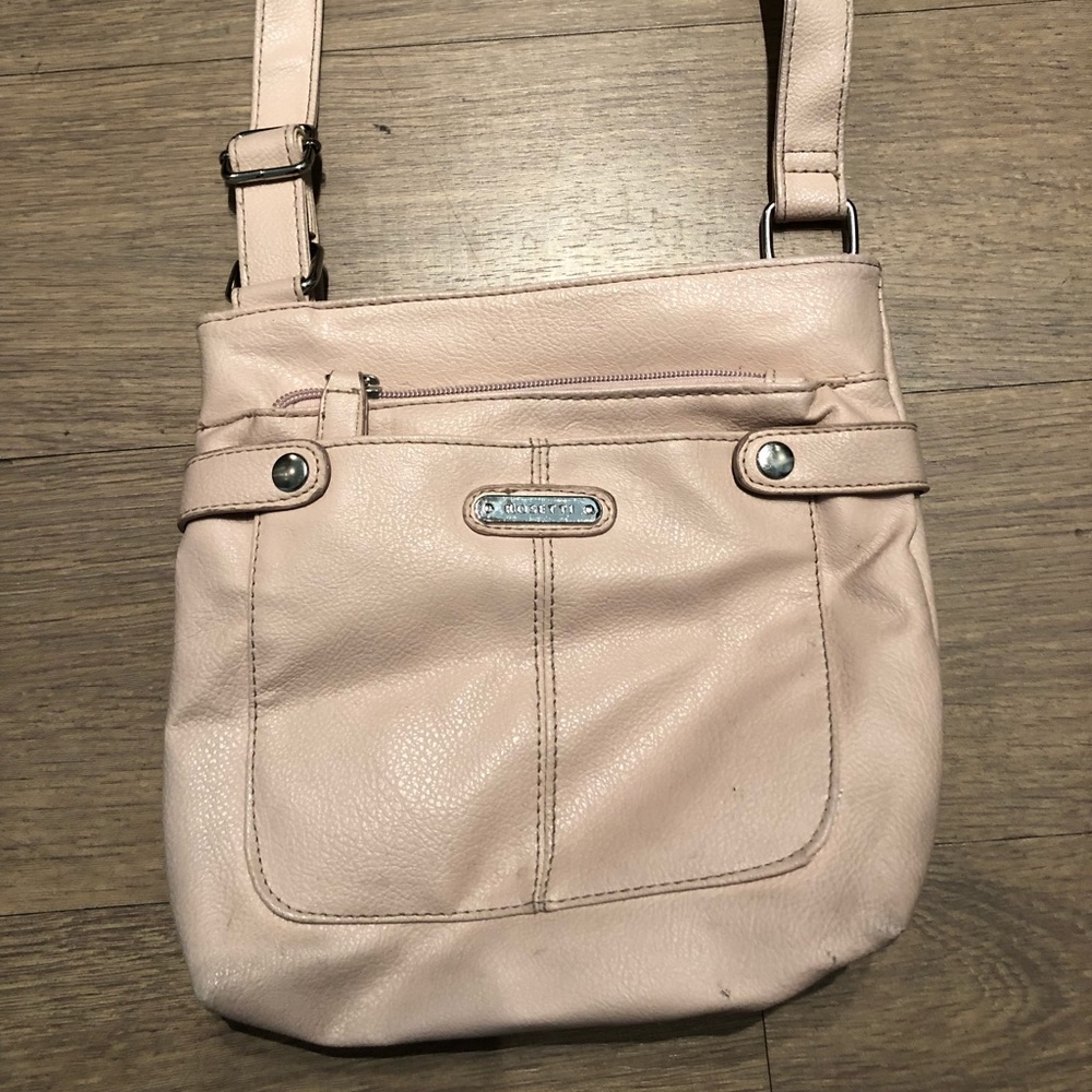 Blush Pink Cross Body Purse!!!🎉🛍